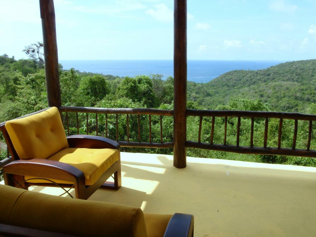 Mantaraya Lodge Puerto Lopez Exterior photo